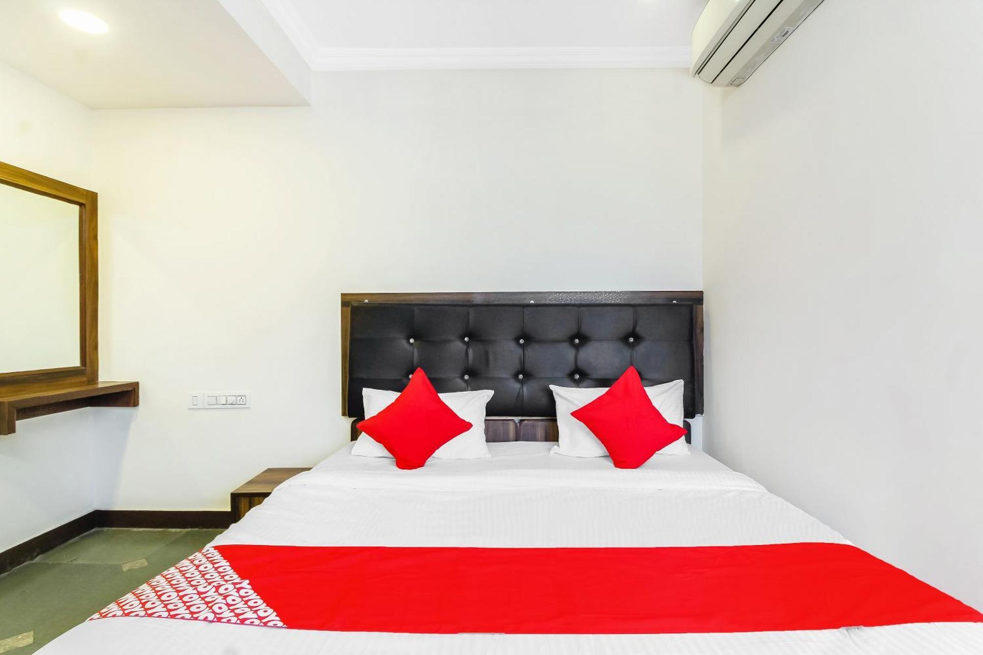 Hotel O Tokyo 하이데라바드 외부 사진